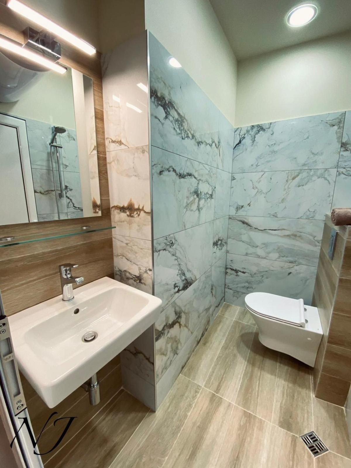Nj Luxury Rooms And Suites Варна Экстерьер фото