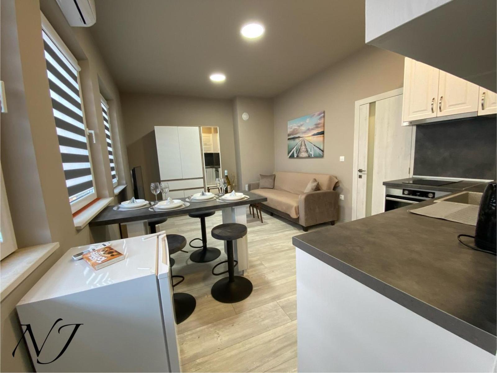 Nj Luxury Rooms And Suites Варна Экстерьер фото